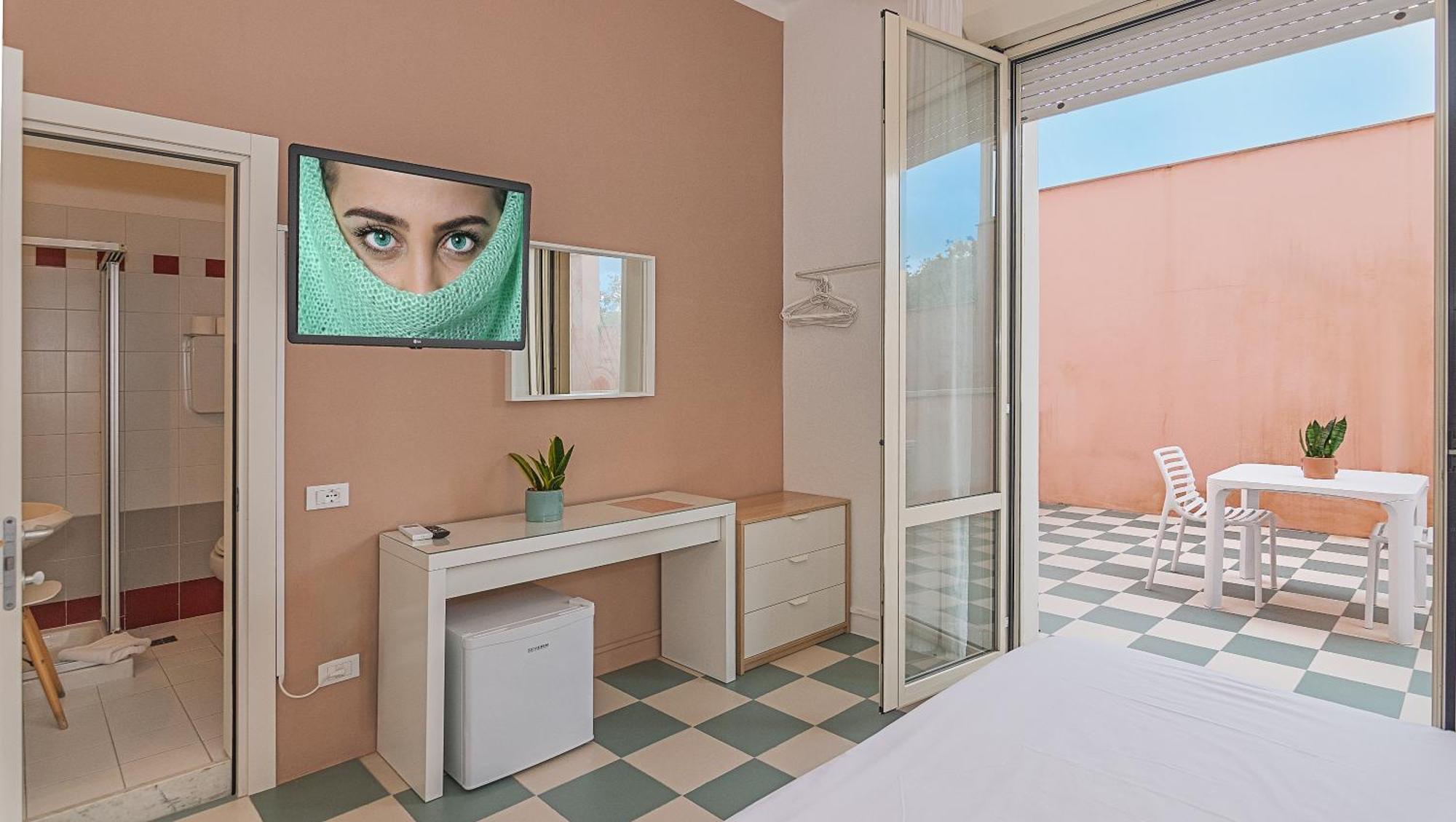 Hotel Happy Marina di Pietrasanta Buitenkant foto