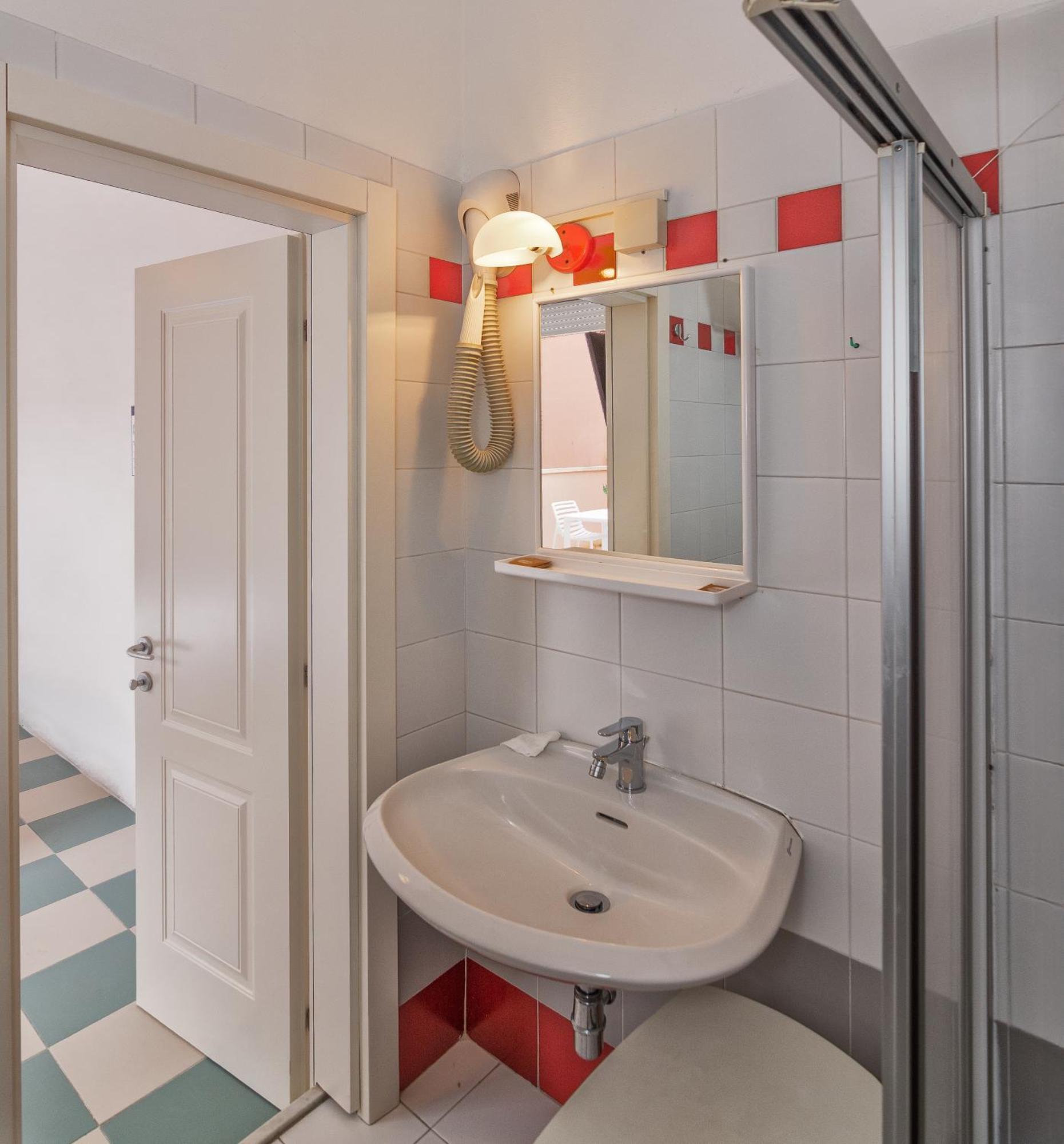 Hotel Happy Marina di Pietrasanta Buitenkant foto