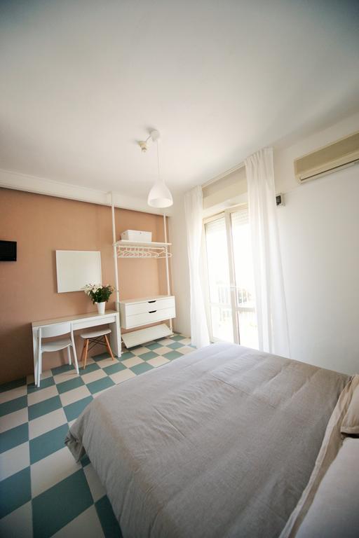Hotel Happy Marina di Pietrasanta Buitenkant foto