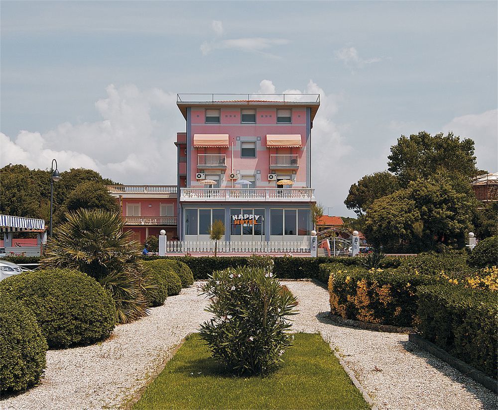 Hotel Happy Marina di Pietrasanta Buitenkant foto